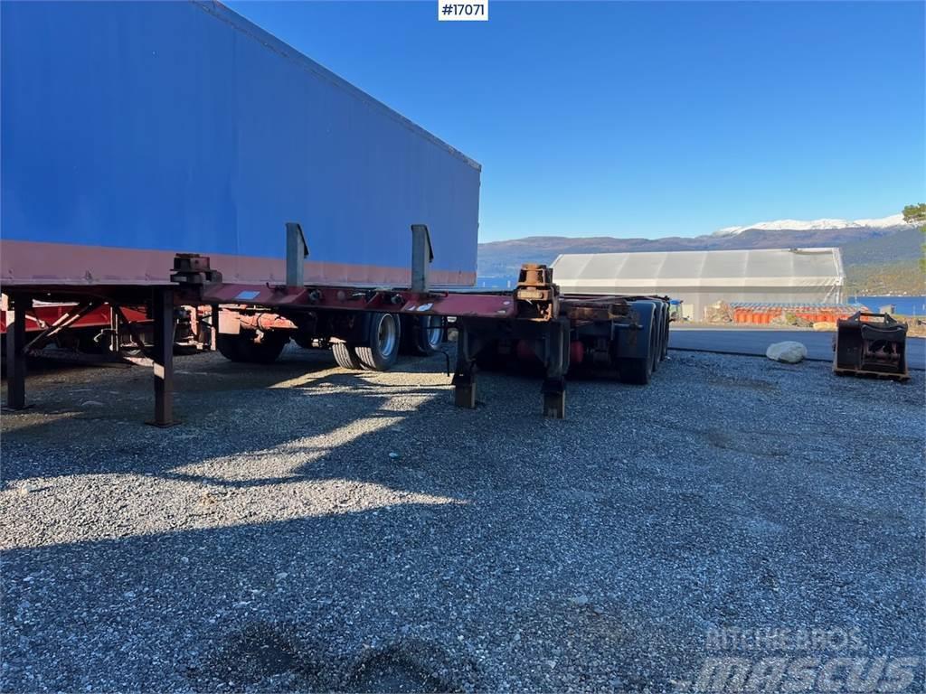Renders 3 Axle Container trailer w/ extension to 13.60 Citas piekabes