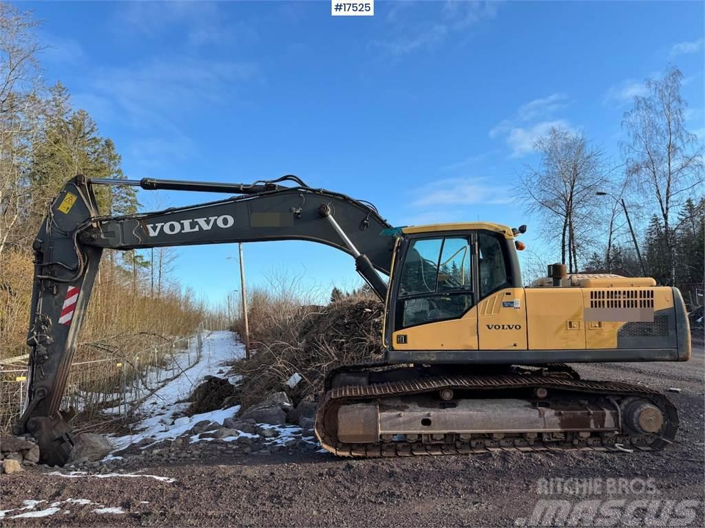 Volvo EC240CL Tracked excavator w/ bucket WATCH VIDEO Kāpurķēžu ekskavatori