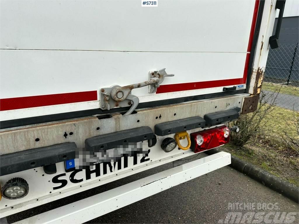 Schmitz Cargobull Box trailer with roller shutter Citas piekabes