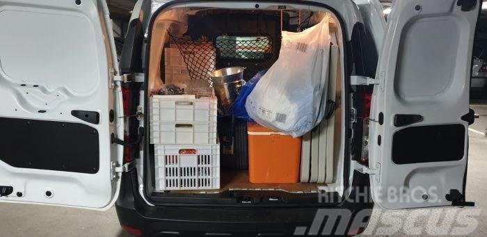 Dacia Dokker Comercial Van 1.6 GLP Essential 75kW Preču pārvadāšanas furgoni