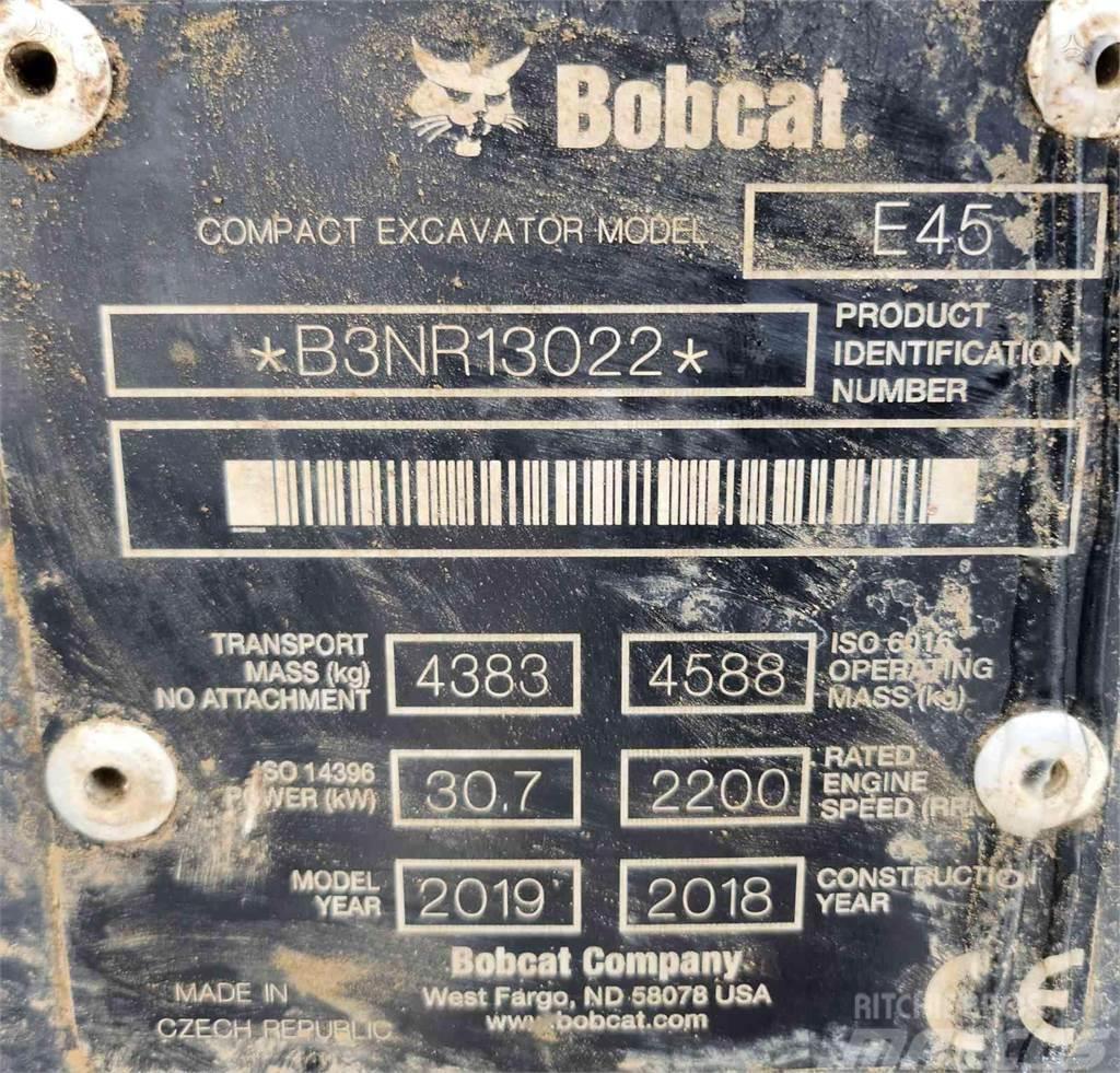 Bobcat E45 + 3 Buckets Kāpurķēžu ekskavatori