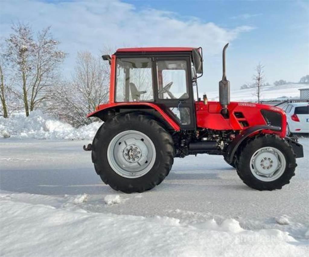 Belarus MTS 1025.3 Traktori