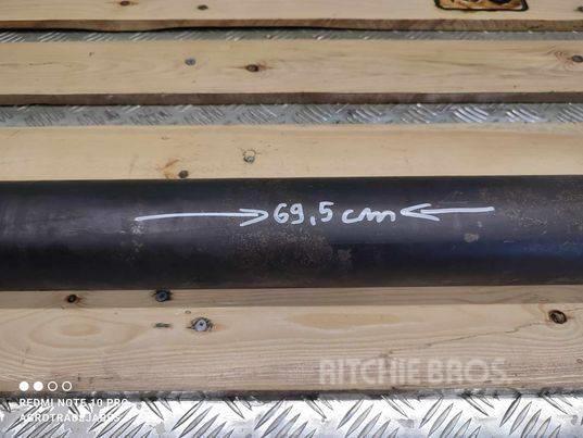 Spicer Spicer (69,5 cm)(C3-3-309) shaft Transmisija