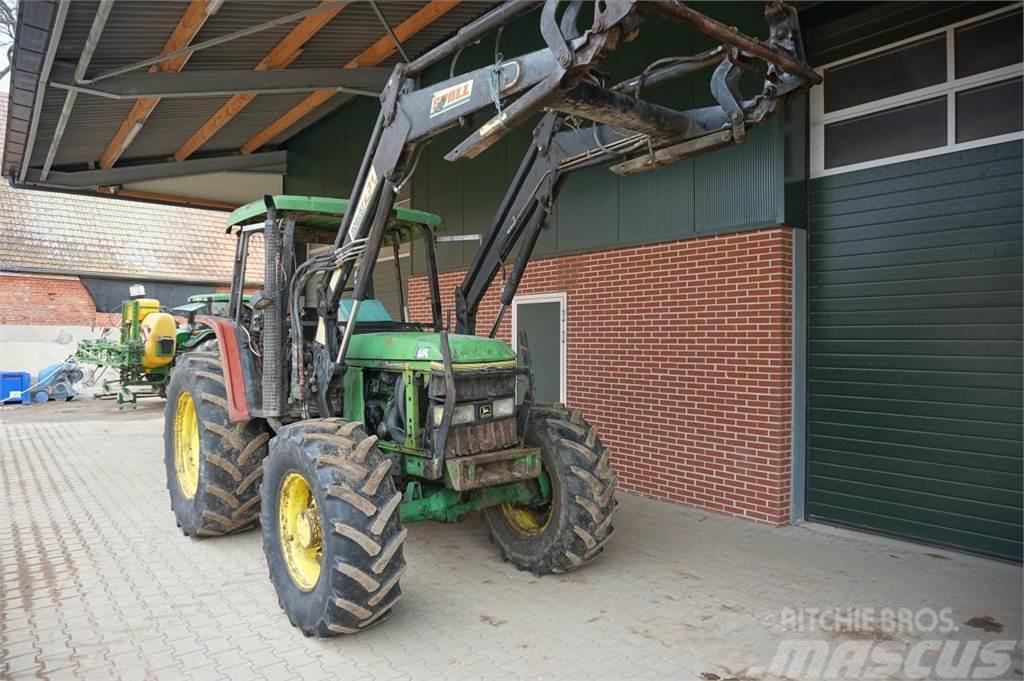 John Deere 6100 PQ mit Stoll F31 Frontlader Traktori