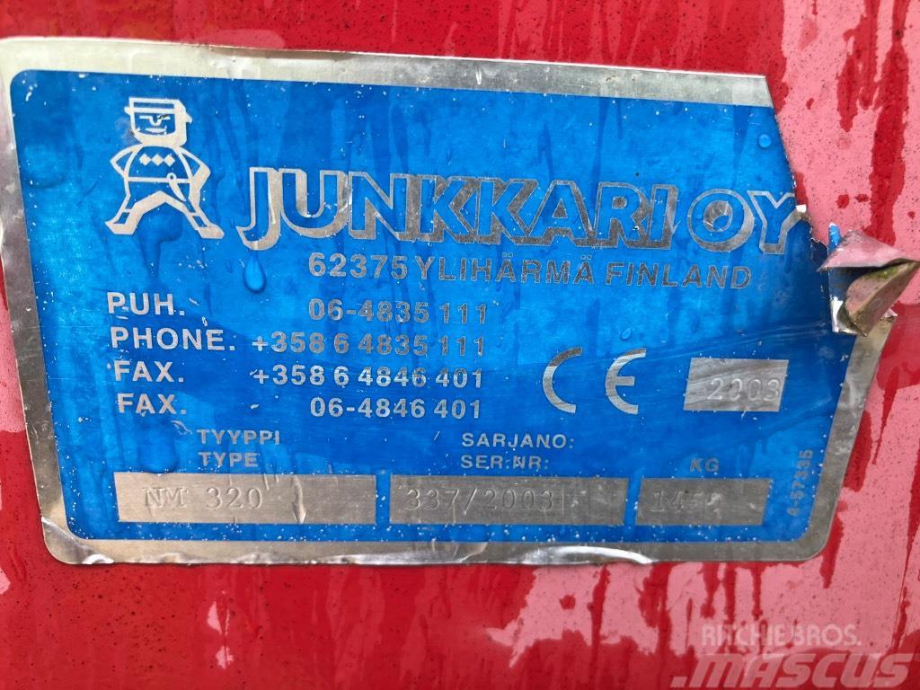 Junkkari NM 320 Soft Control Pļaujmašīnas ar kondicionieri