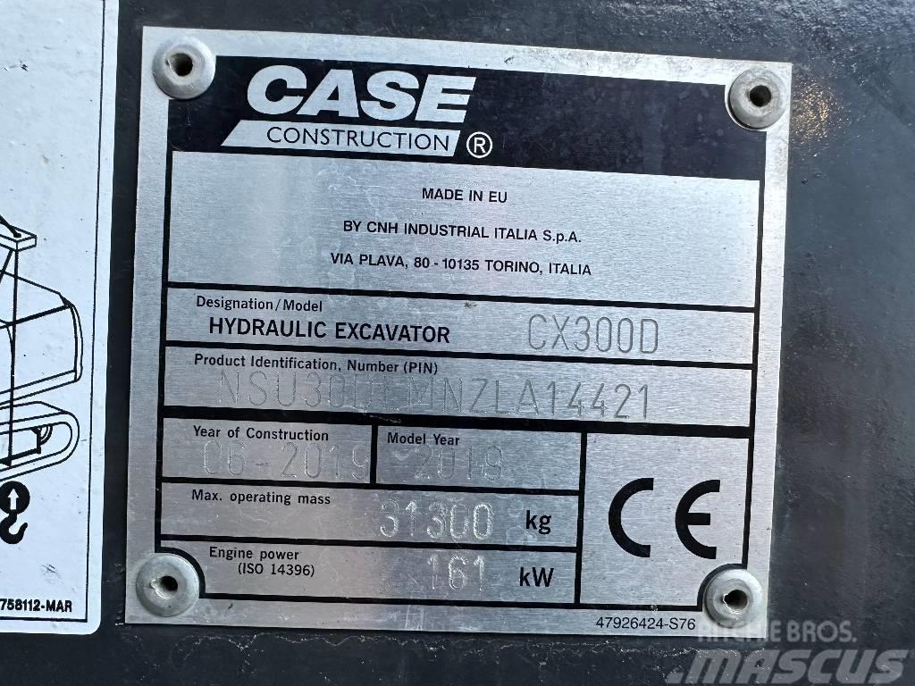 CASE CX 300 D Kāpurķēžu ekskavatori
