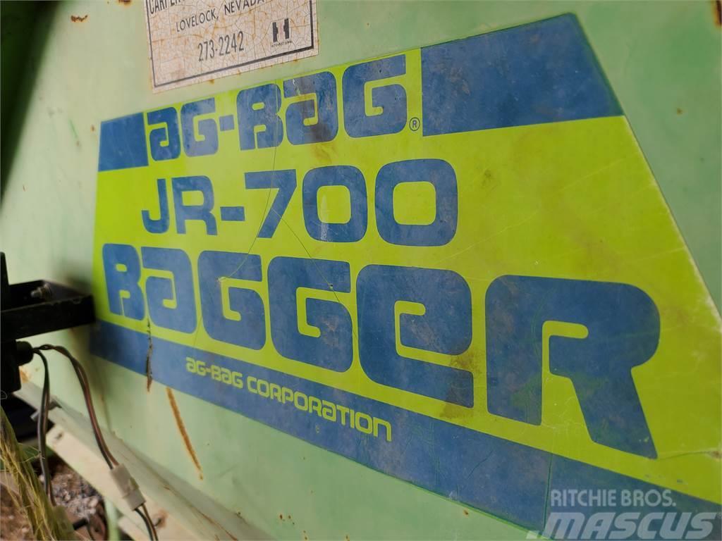 AG-BAG JR-700 Zāles smalcinātāji