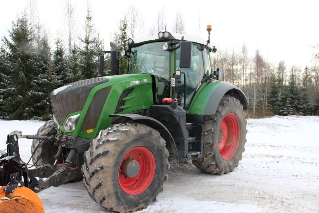 Fendt 828 S4 Profi Plus Traktori