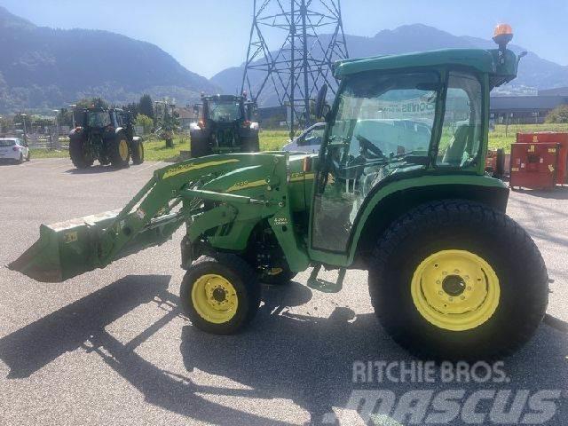 John Deere 4520 Kompaktie traktori