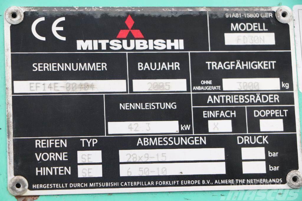 Mitsubishi FD30N Tehnika ar dīzeļa dzinēju
