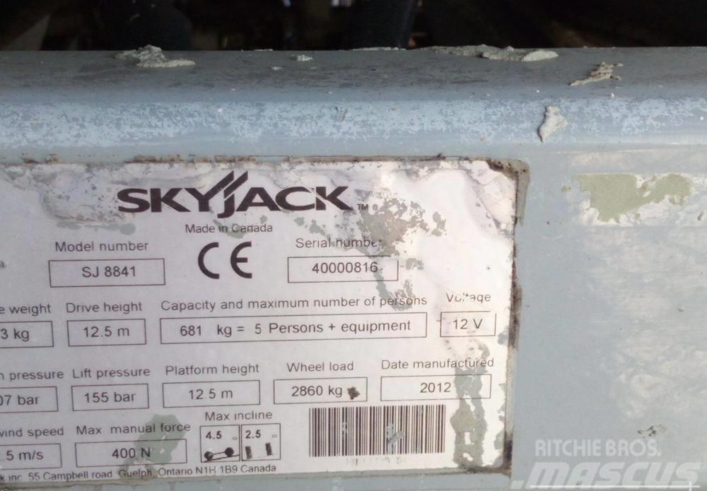 SkyJack SJ 8841 RT 4x4 ollós emelő 14.3M! Šķerveida pacēlāji
