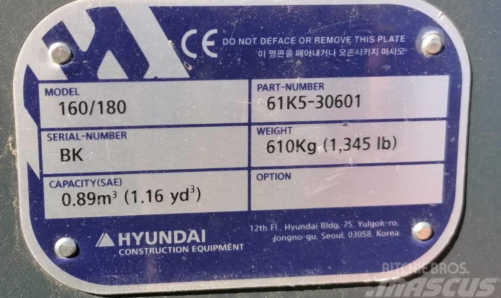 Hyundai 0.89m3_HX180 Kausi