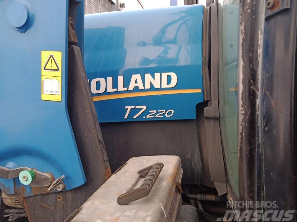 New Holland T 7.220 AC 50km/h + Trima ek. Traktori