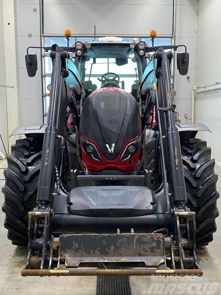 Valtra T 234 Versu Traktori
