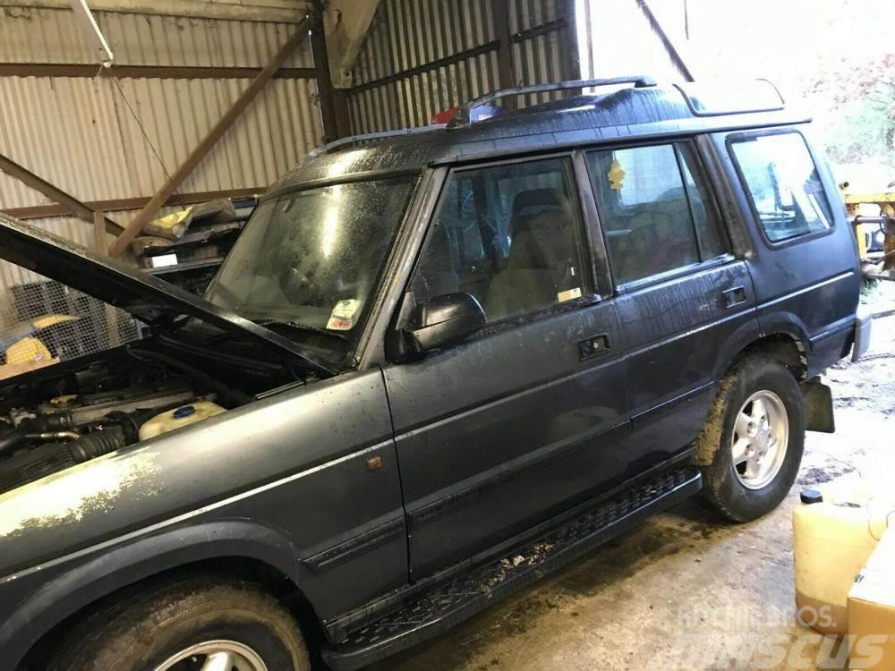 Land Rover Discovery 300 TDi n s front wing £50 Citi