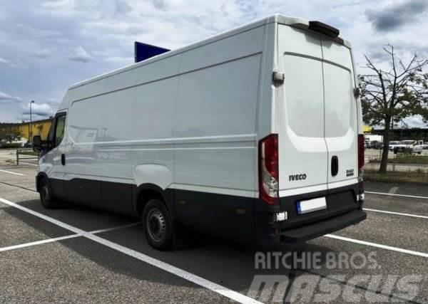 Iveco Daily 35S18 (3D) Furgons