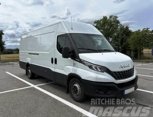 Iveco Daily 35S18 (3D) Furgons