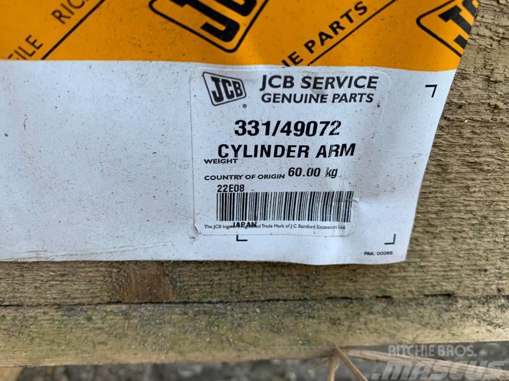 JCB JS 145 W Hidraulika