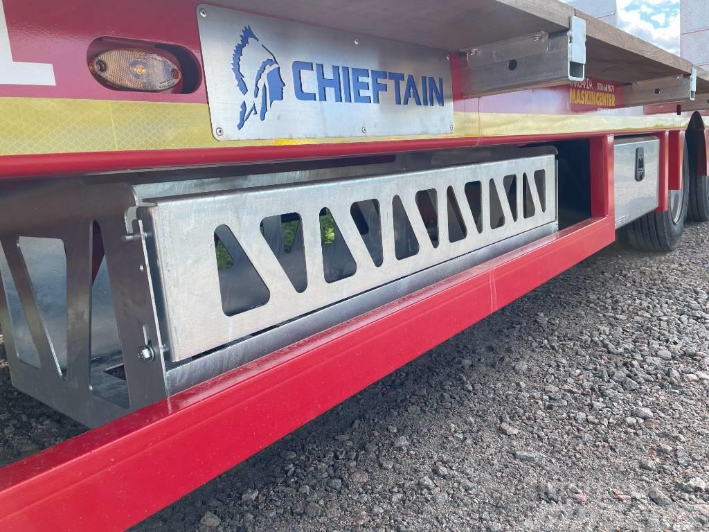 Chieftain XCEL 3-axl maskintransportkärra 28 ton lastvikt Platformas/izkraušana no sāniem