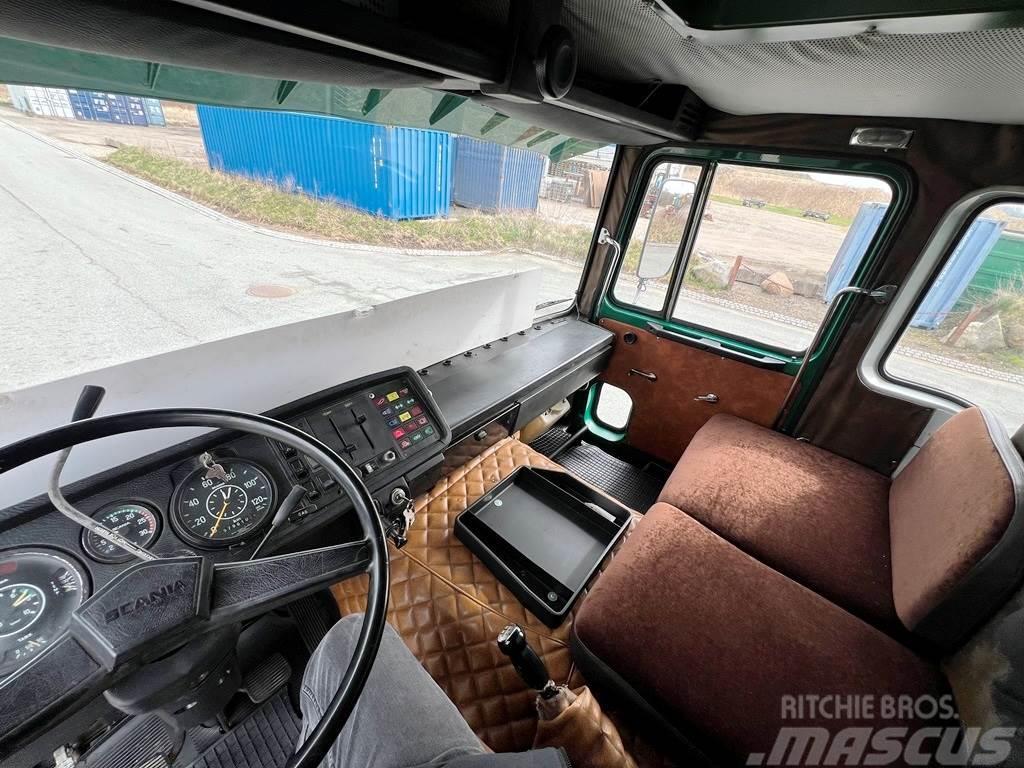 Scania Vabis 111 4x2 Pašizgāzējs