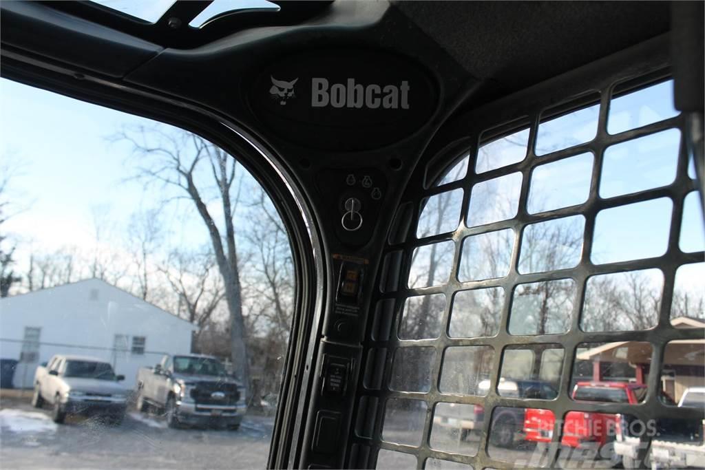 Bobcat S590 Lietoti riteņu kompaktiekrāvēji