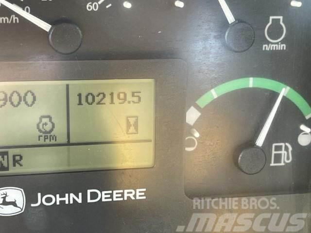 John Deere 460E Artikulētie pašizgāzēji