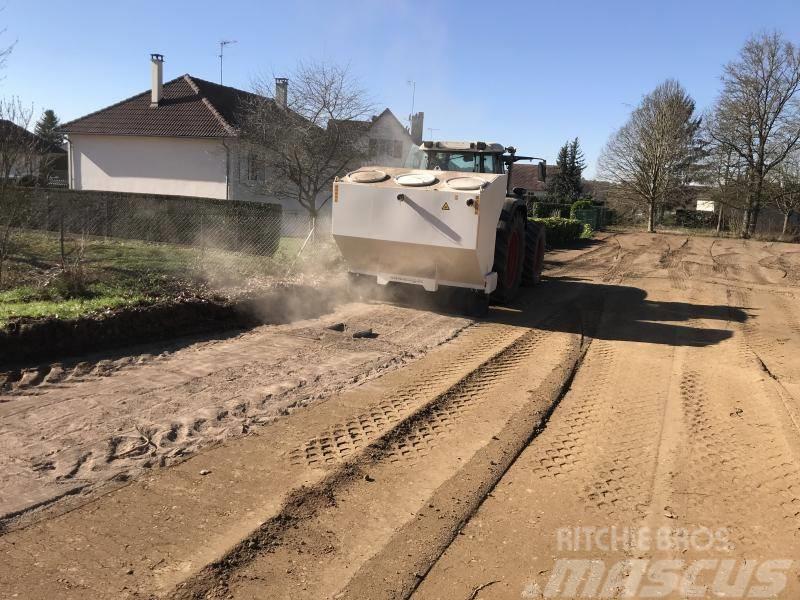  amag Bindemittelstreuer 5 m³ Heckanbau Traktor Asfalta savācējs
