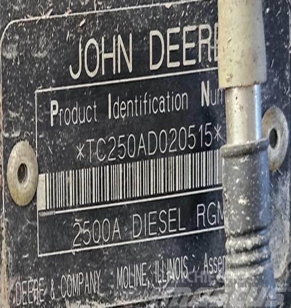 John Deere 2500 A Golfa tehnika