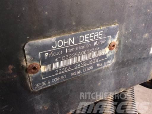 John Deere 3235A GANG MOWER Stumjamās pļaujmašīnas