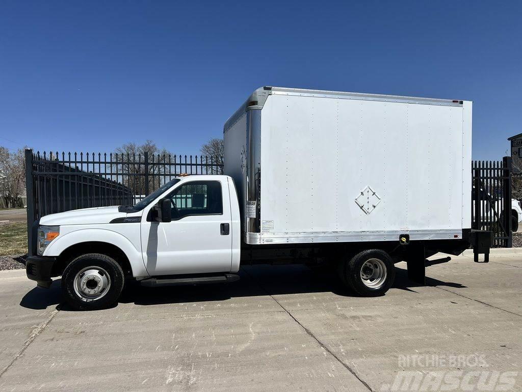 Ford F-350 12’Long Van Body With Lift Gate Furgons