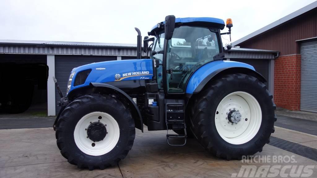 New Holland T 7.250 AC Traktori