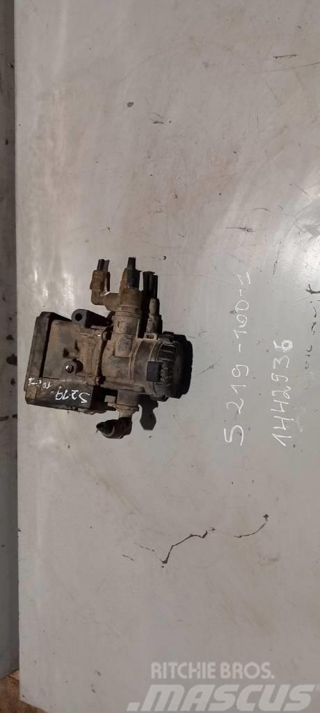 Scania R420 1442936 EBS valve Pārnesumkārbas