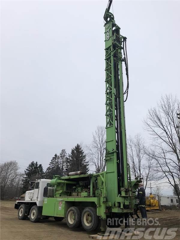 Chicago Pneumatic T-700WH Deep Hole Drill Rig & Package Kompresori