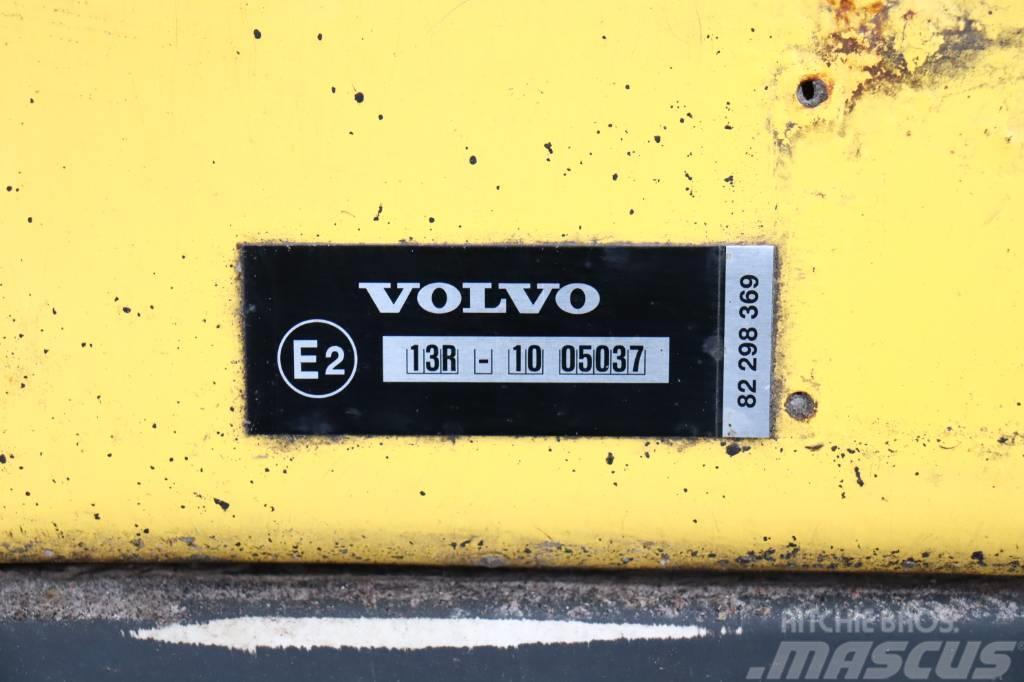Volvo FL240 4x2 Furgons
