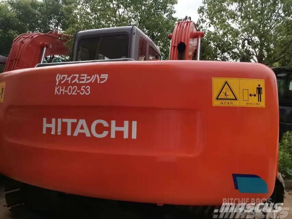 Hitachi EX120 Kāpurķēžu ekskavatori
