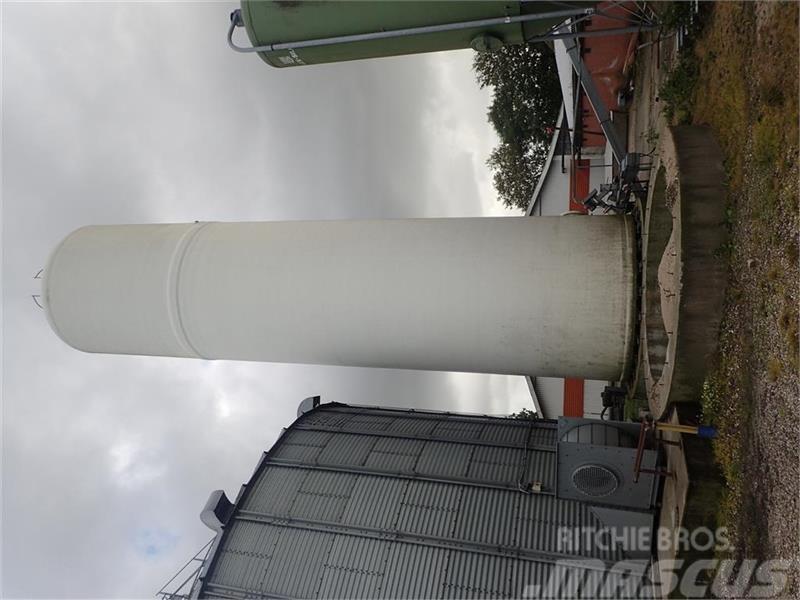 Tunetank glasfiber silo 210 m3 Tvertņu izkraušanas aprīkojums