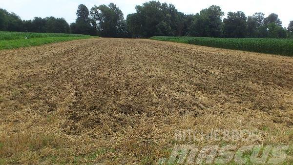 Prelog KM Strniščni plug Cita augsnes apstrādes tehnika un papildaprīkojums