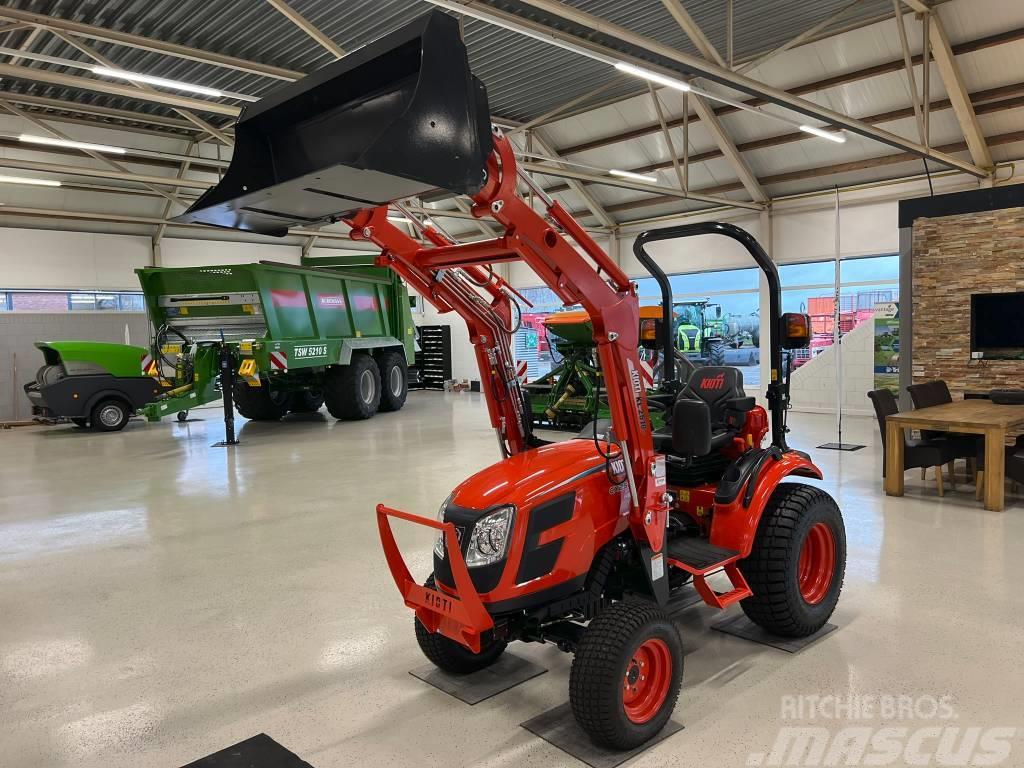 Kioti CX 2510H Kompaktie traktori