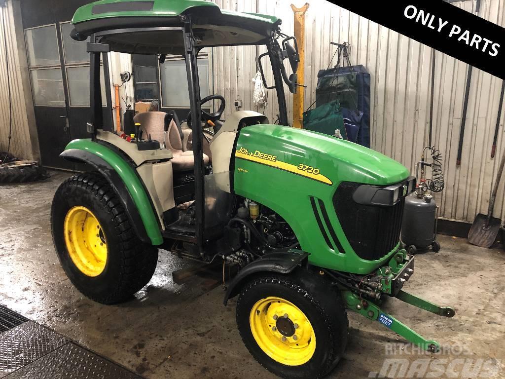 John Deere 3720 Dismantled: only spare parts Kompaktie traktori