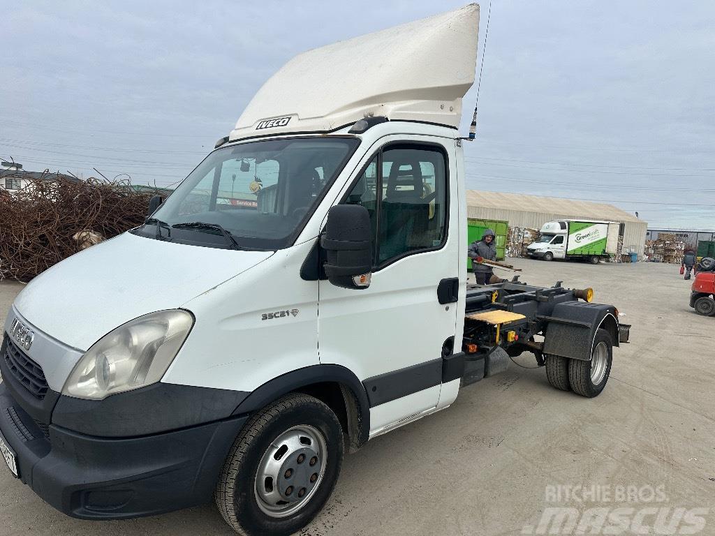 Iveco Daily 35c21 Furgons