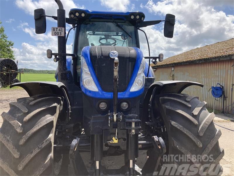 New Holland T7.270 AC Traktori