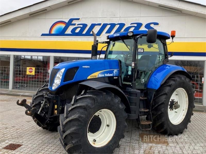 New Holland T7050 AC Traktori