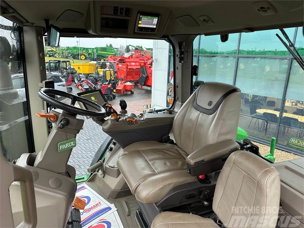 John Deere 7R330 Traktori