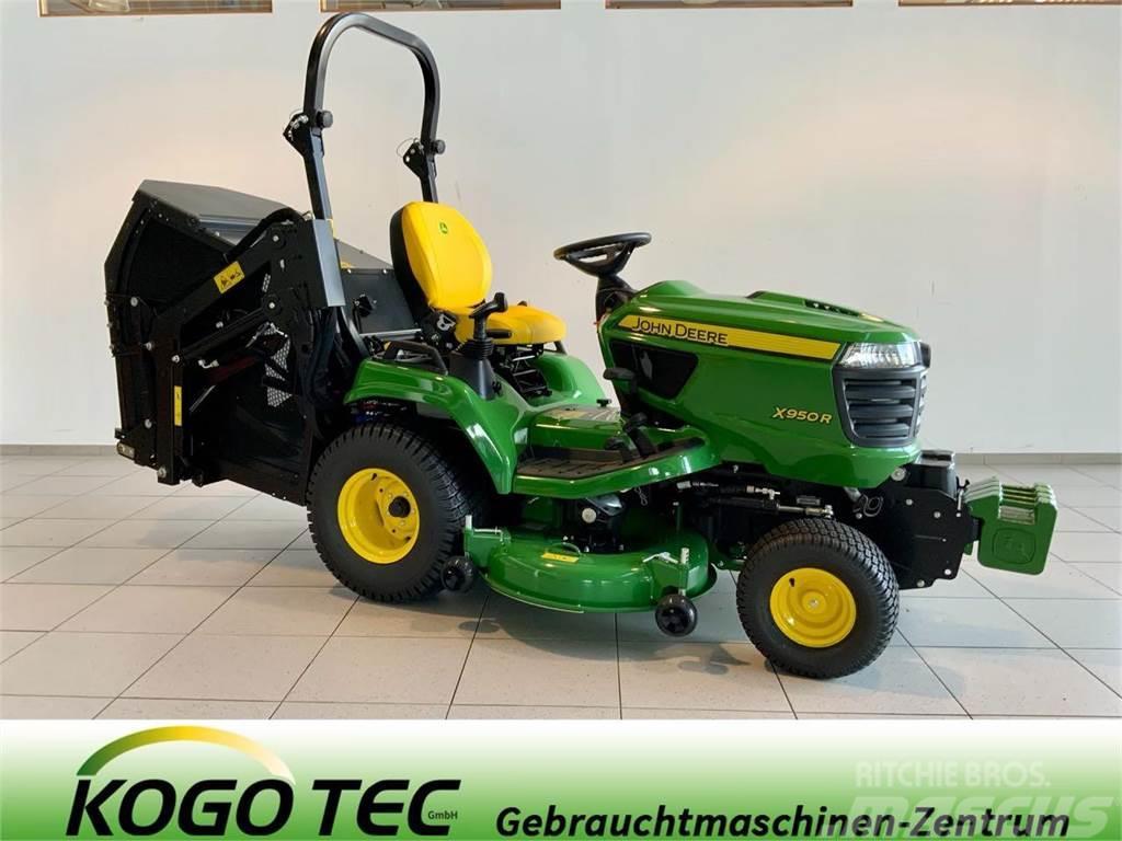 John Deere X950R - Hochentleerung Mauriņa traktors