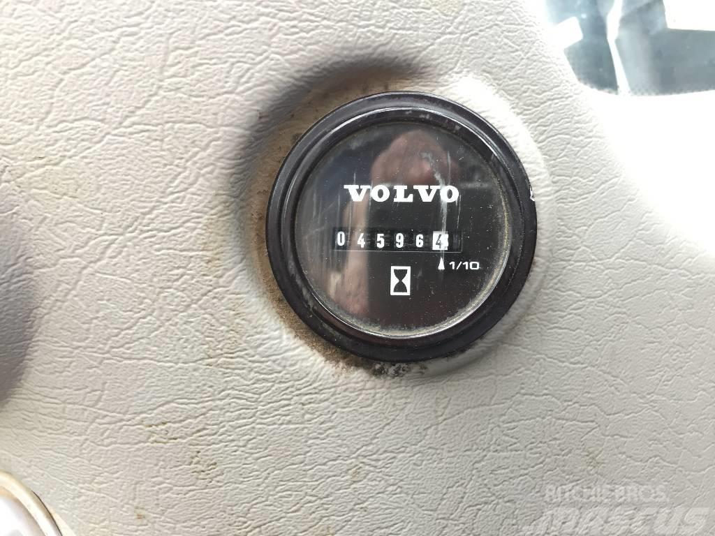 Volvo EC 220 DL Kāpurķēžu ekskavatori