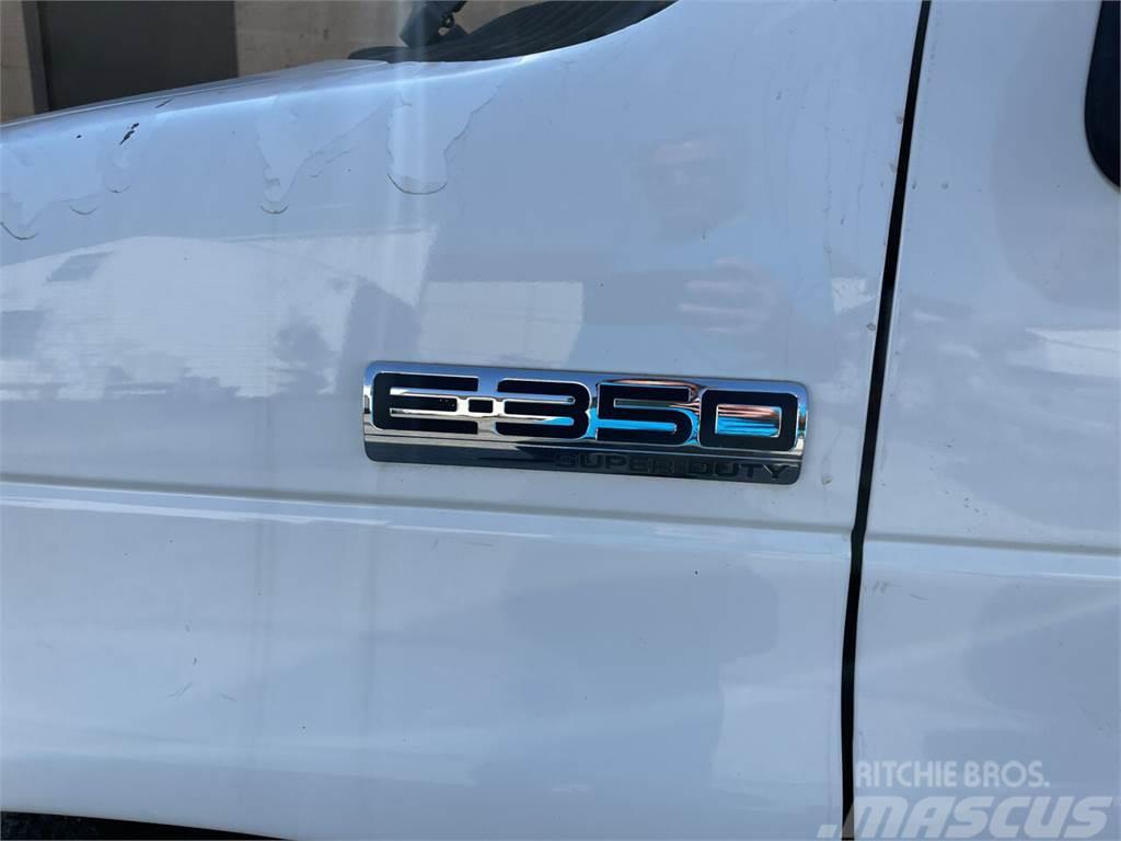 Ford E-Series Citi