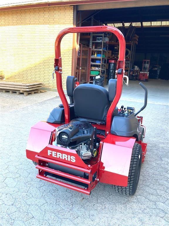 Ferris ZT 800 ISX Kompaktie traktori
