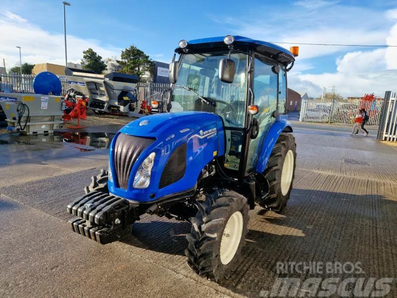 New Holland BOOMER 55 HYDRO Kompaktie traktori