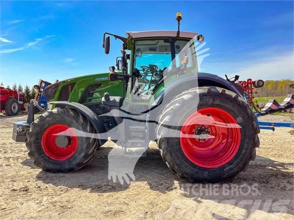 Fendt 828 VARIO Traktori