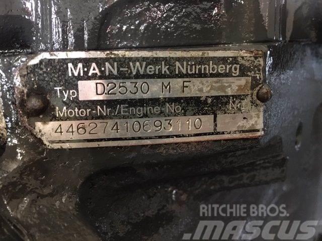 MAN D2530 MF motor Dzinēji